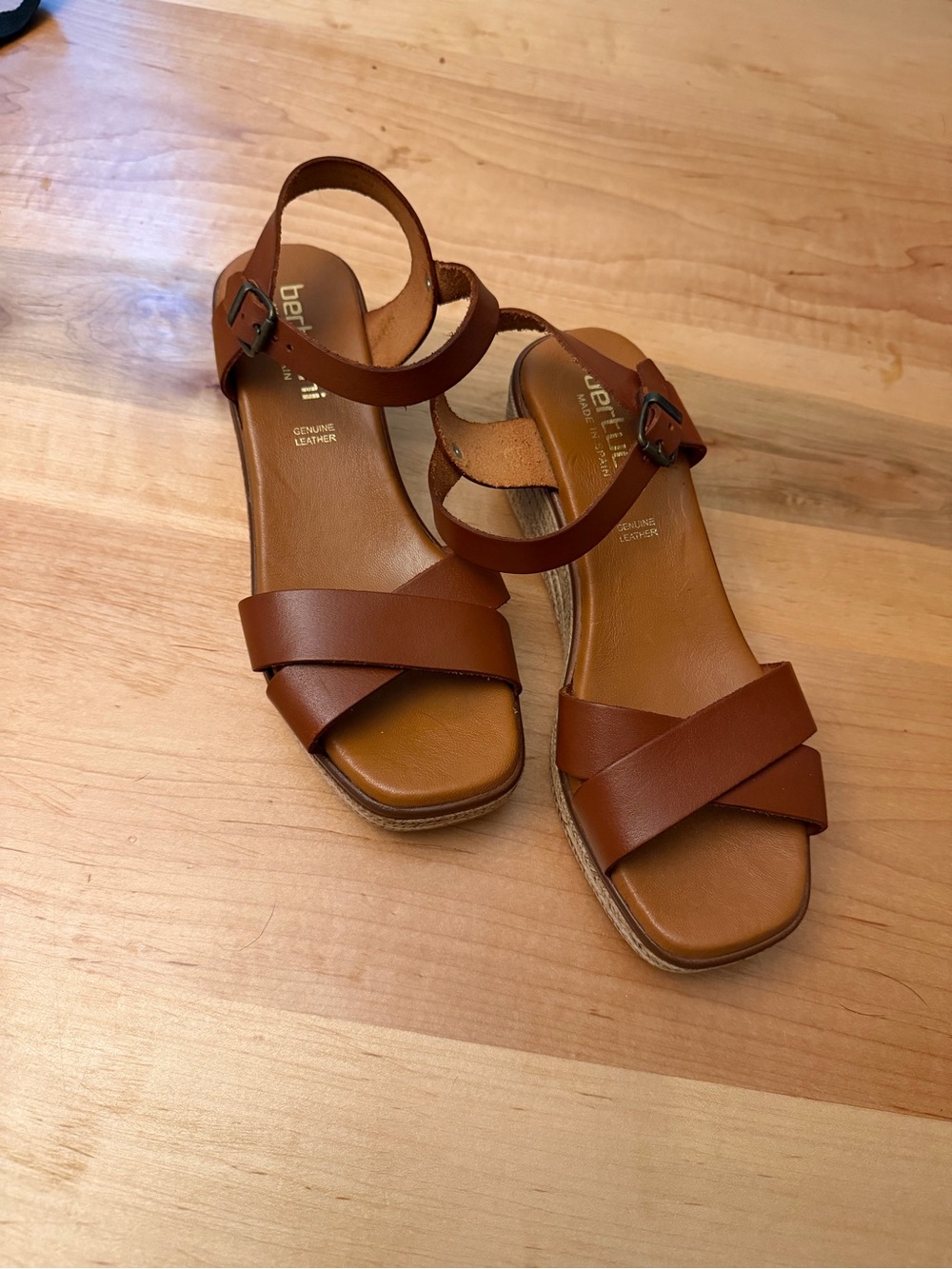 Women's Brown Leather Crisscross Ankle Strap Sandals